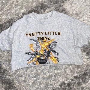 Prettylittlething Cropped Top